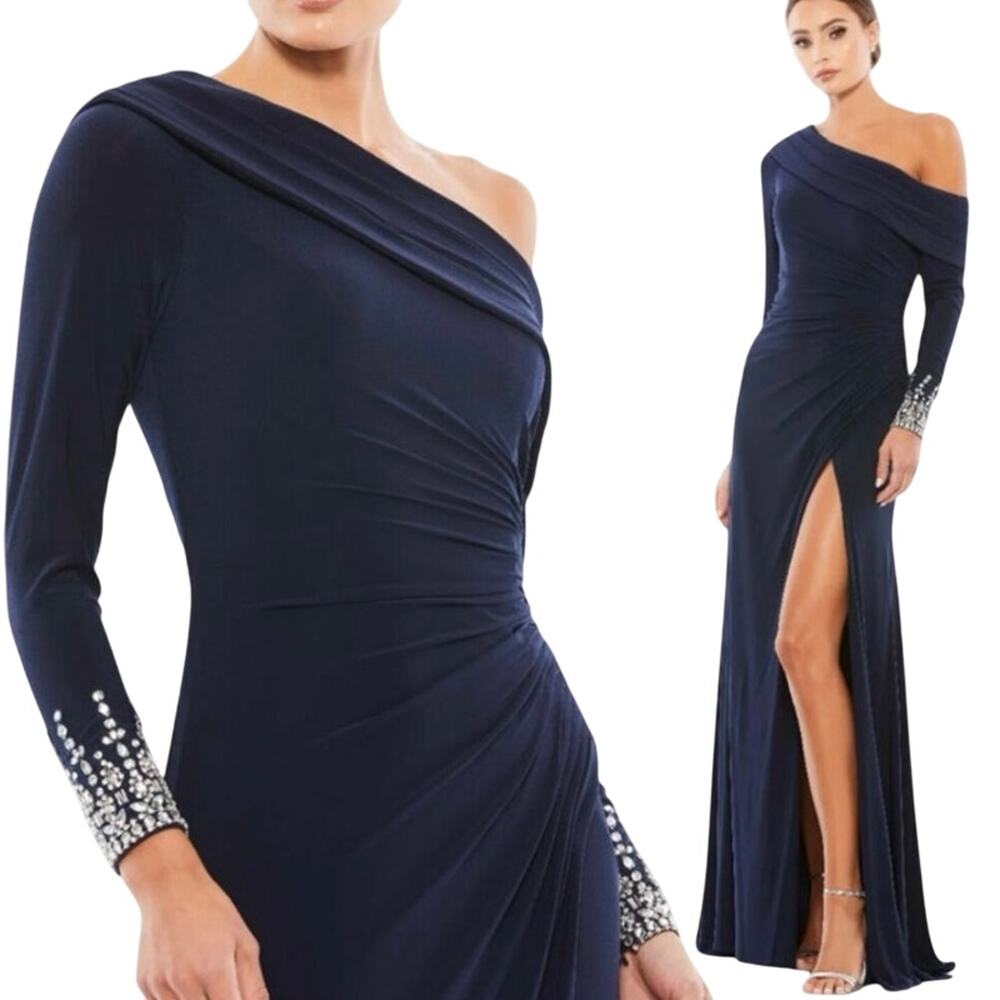 MAC DUGGAL 12231 Beaded Cuff Drop Shoulder Faux Wrap Gown, Size 4, New with Tag